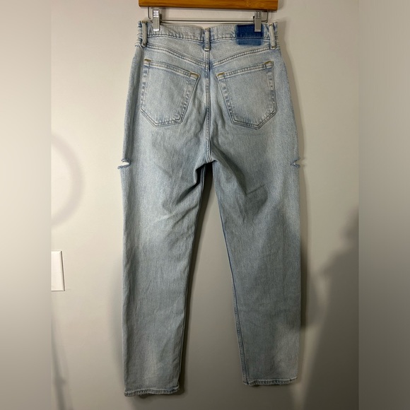 Abercrombie & Fitch Light Wash High Rise Dad Jeans with Side Slits - Picture 3 of 5